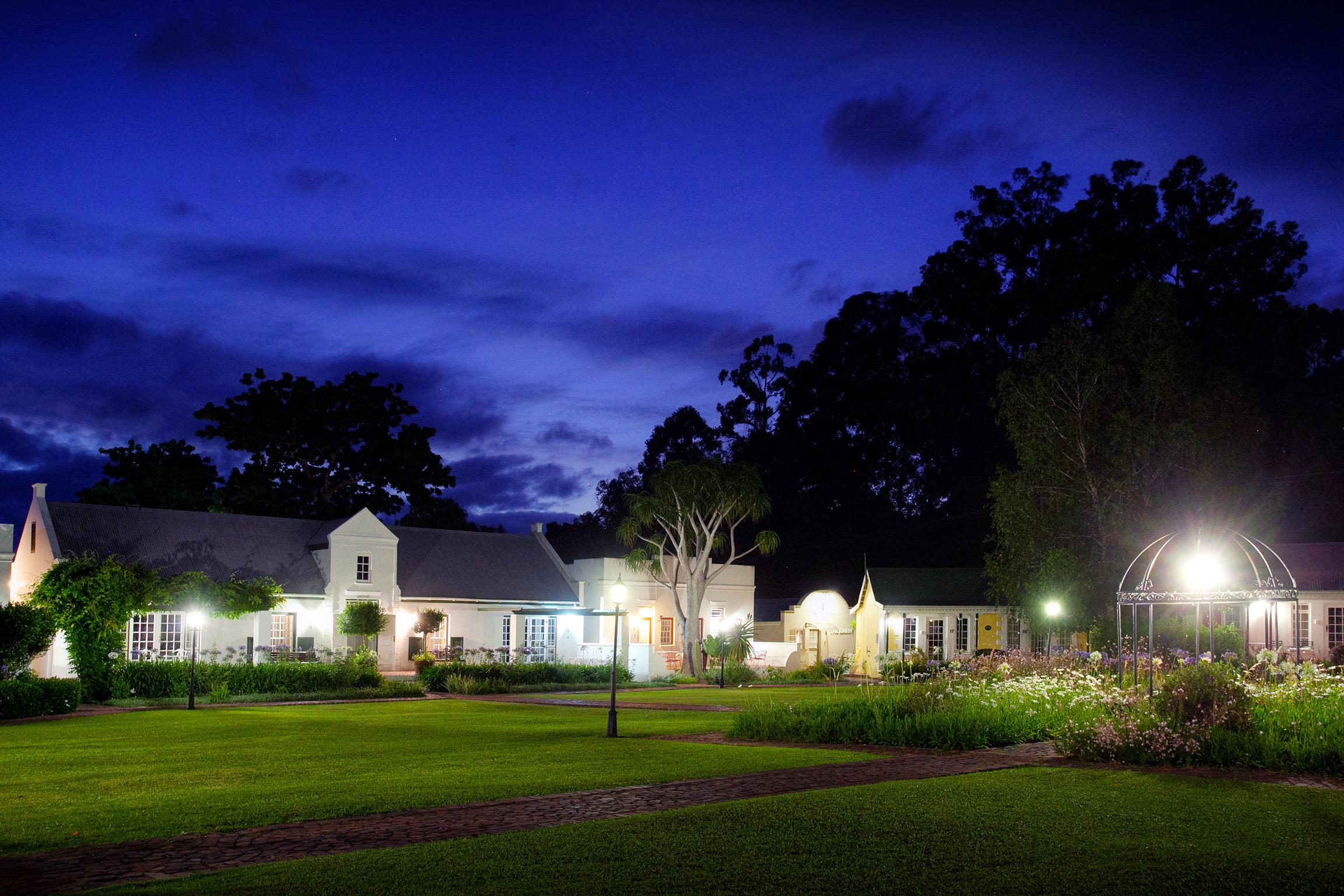 Tsitsikamma Village Inn Stormsrivier Bagian luar foto