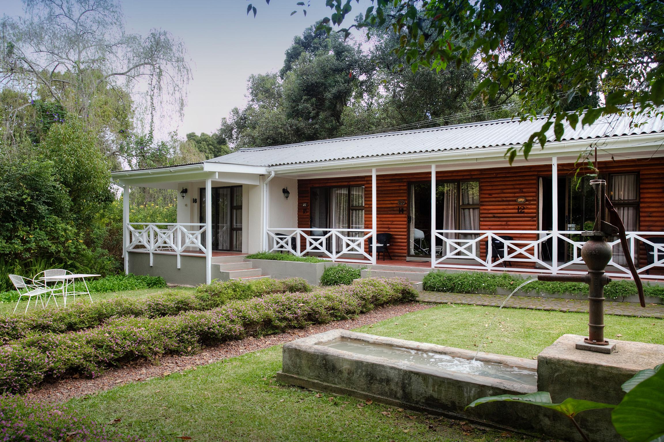 Tsitsikamma Village Inn Stormsrivier Bagian luar foto