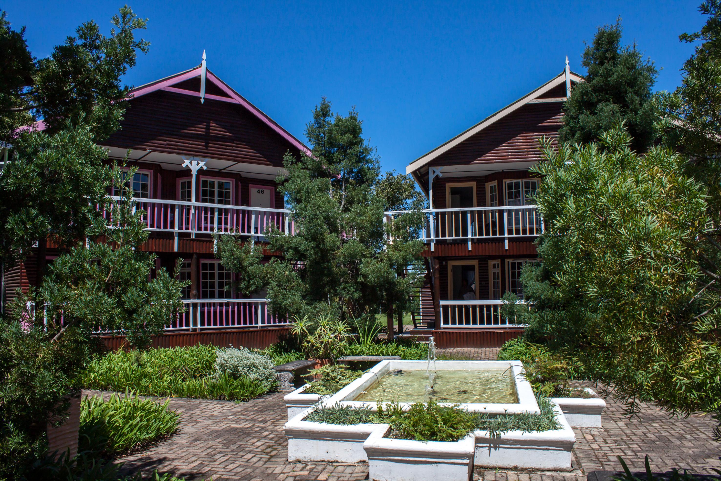 Tsitsikamma Village Inn Stormsrivier Bagian luar foto