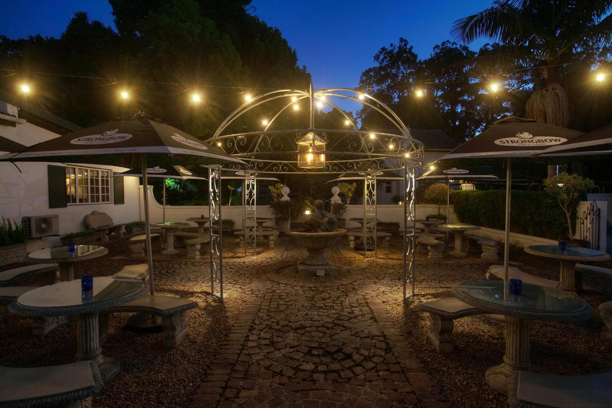 Tsitsikamma Village Inn Stormsrivier Bagian luar foto